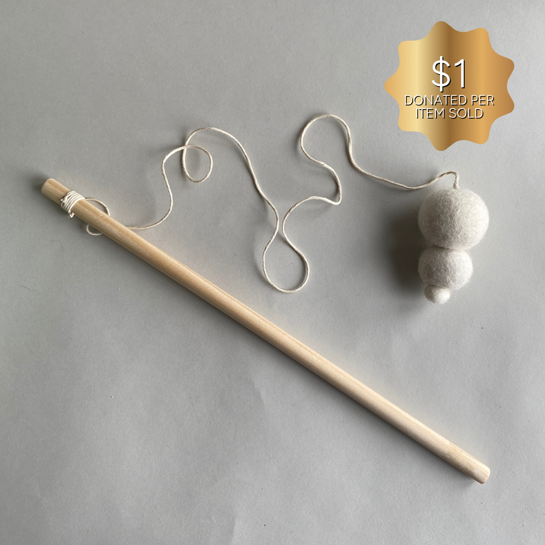 Toru Cat Wand